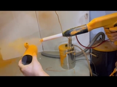 粉末を噴射する操作-2